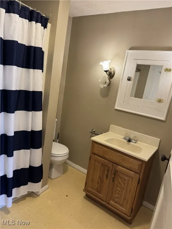 100 Victor Avenue Cuyahoga Falls Ohio 44221 is a two bedroom and one bath rental home with an unfinished but clean & painted basement with glass block windows. Bright with natural light this property has an awesome front porch, its own driveway for offstreet parking, 2 bedrooms and bath upstairs with Living Room, Dining Room and Kitchen on the 1st floor. Don't miss this awesome rental in the Falls! Call your favorite real estate professional or the listing Agent for a private tour!