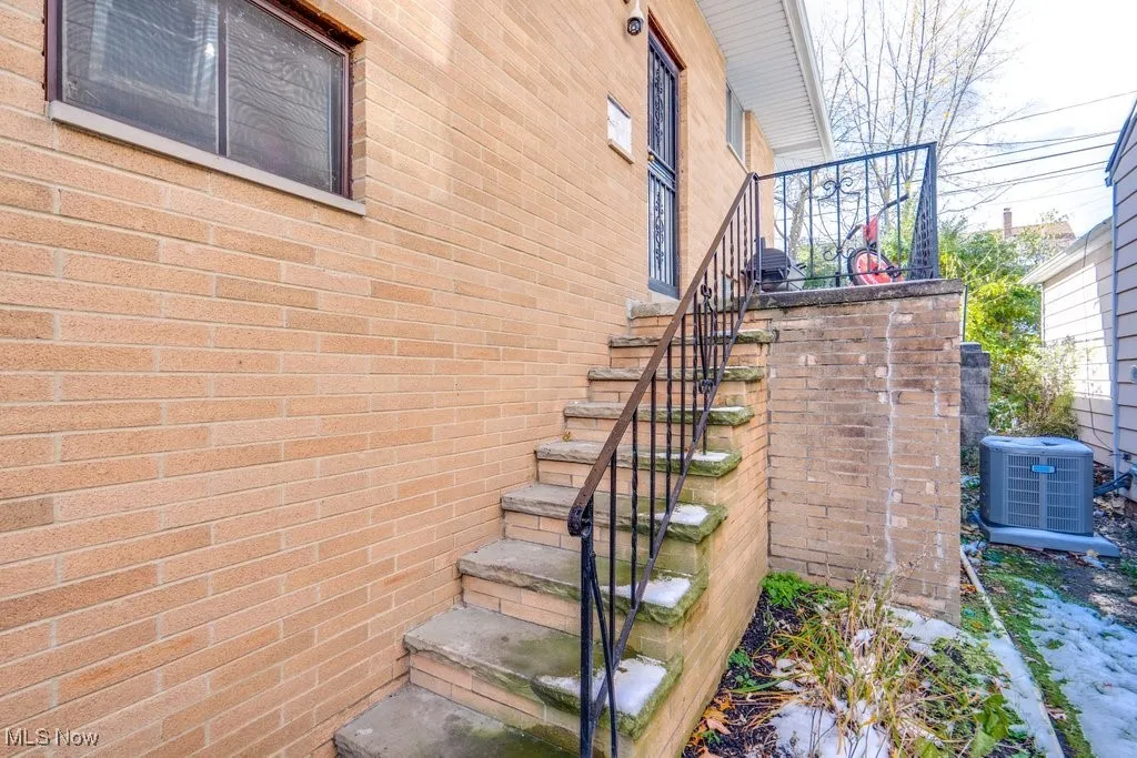 4864 E 94th Street, Garfield Heights, Ohio 44125,MLS Now Listing ID