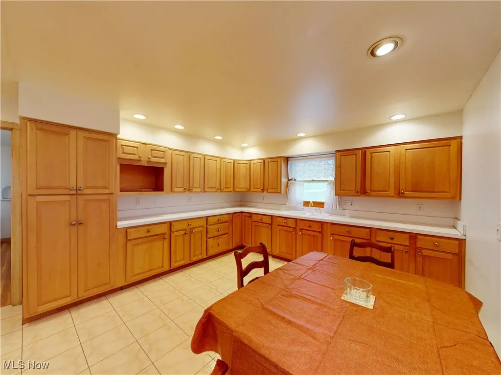 22261 Chardon Road, Euclid, Ohio 44117,MLS Now Listing ID