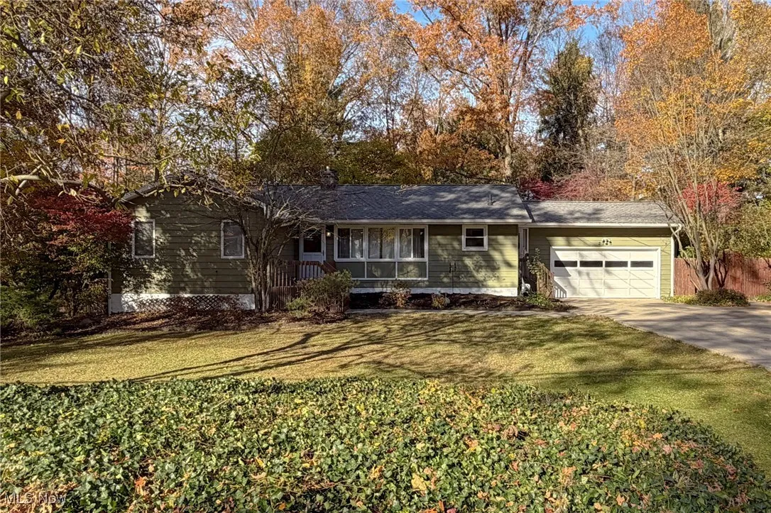 2755 Erie Drive, Fairlawn, Ohio 44333,MLS Now Listing ID