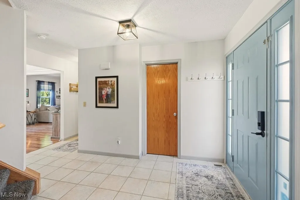 4394 Ridge View Drive, Uniontown, Ohio 44685,MLS Now Listing ID