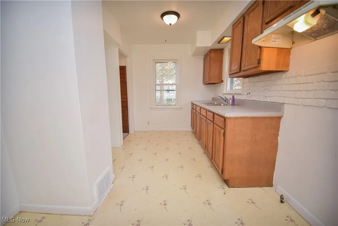 2901 Ralph Avenue, Cleveland, Ohio 44109,MLS Now Listing ID