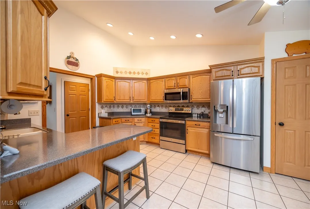 6530 Woodridge Way, Lordstown, Ohio 44481,MLS Now Listing ID