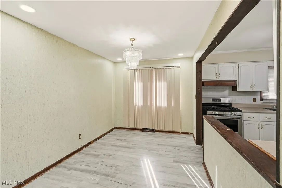 2207 Oaklawn Drive, Parma, Ohio 44134,MLS Now Listing ID