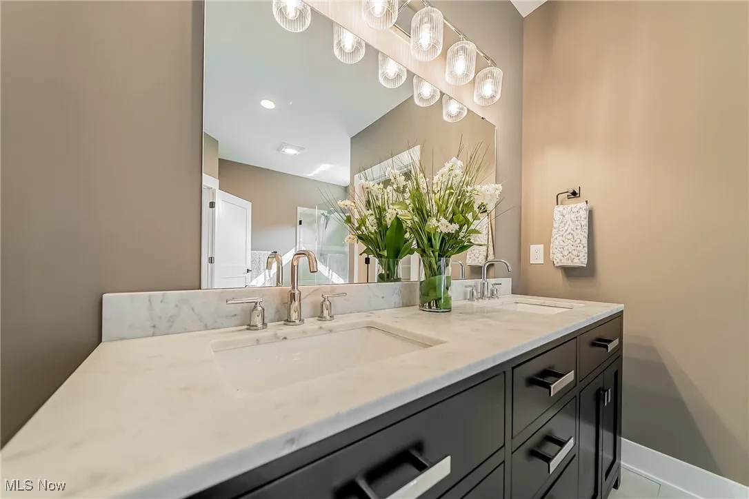 5302 Charlotte's Way # SL33, Sheffield Village, Ohio 44035,MLS Now Listing ID