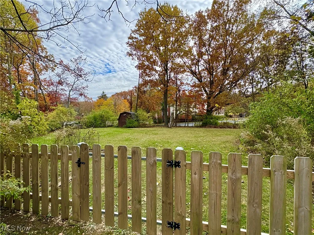 Second area of fully fenced in back yard w shed