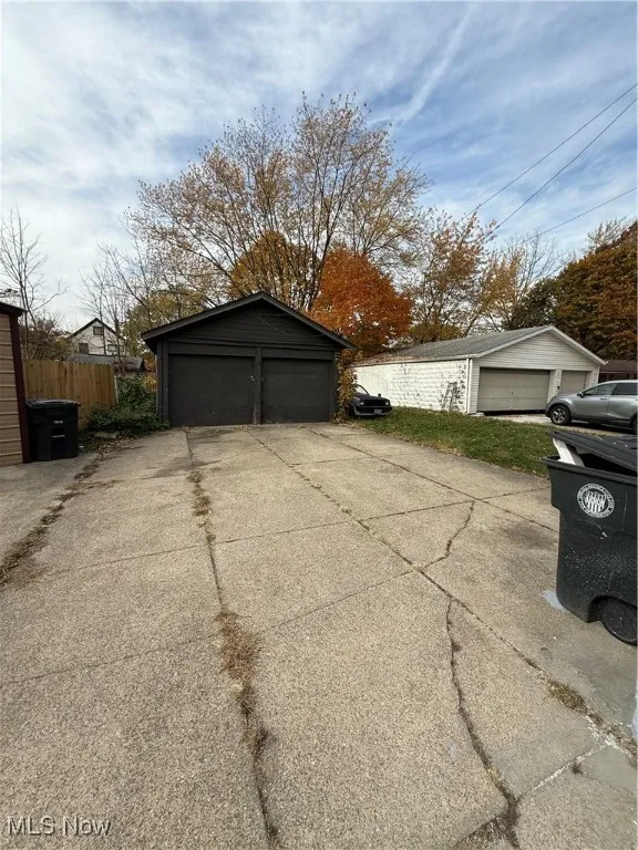 674-676 Thayer Street, Akron, Ohio 44310,MLS Now Listing ID