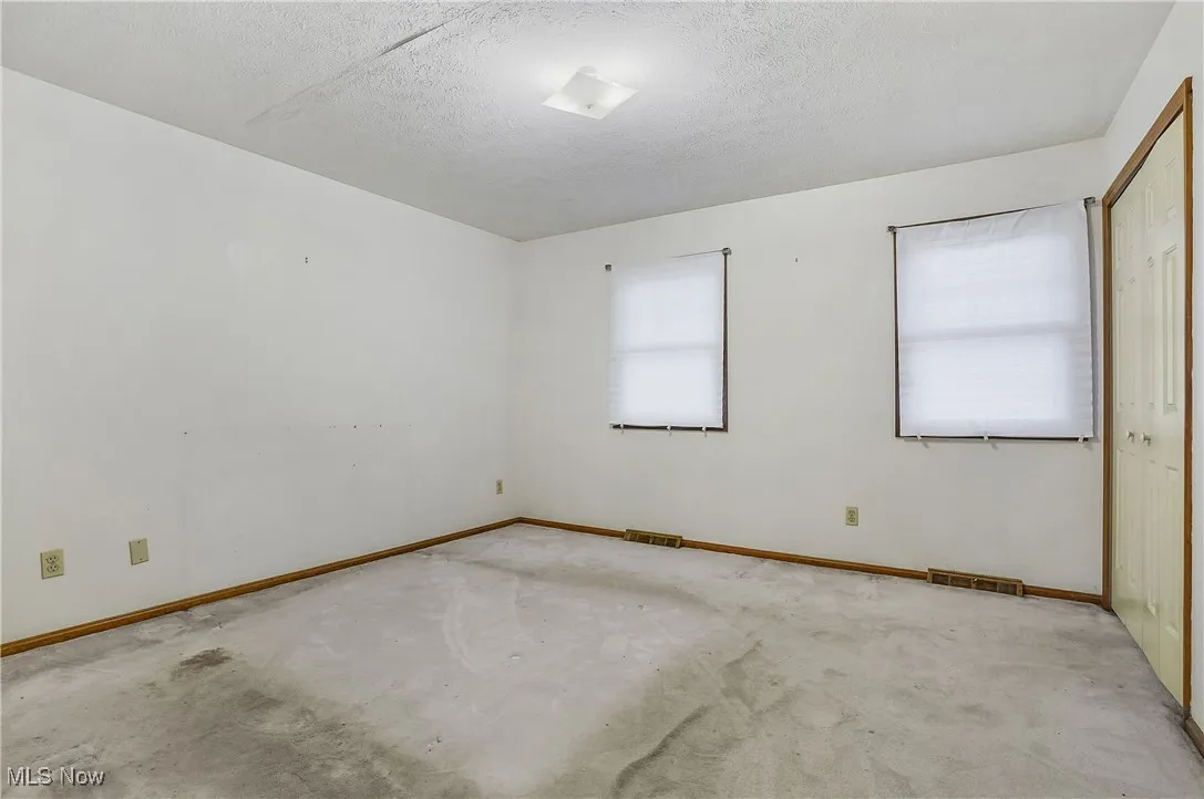 5196 Dickens Drive, Cleveland, Ohio 44143,MLS Now Listing ID