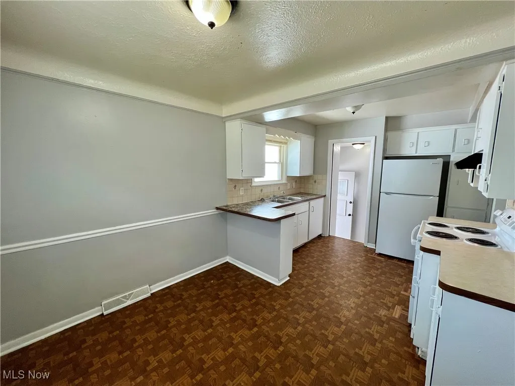 4921 E 93rd Street, Garfield Heights, Ohio 44125,MLS Now Listing ID