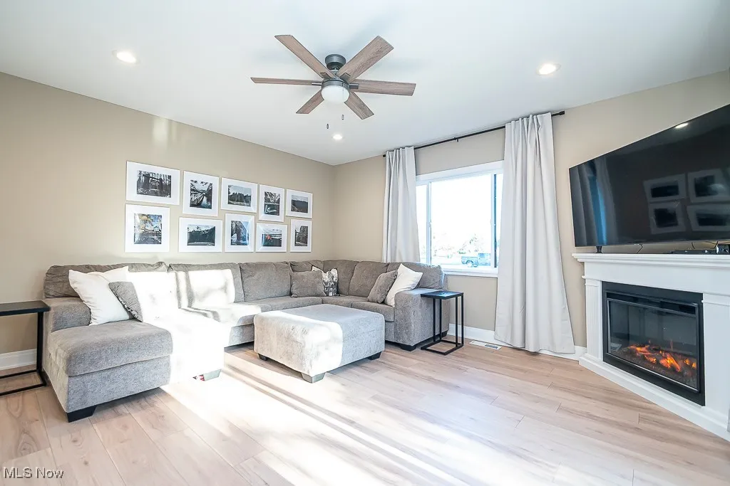 900 N Skyline Drive, Seven Hills, Ohio 44131,MLS Now Listing ID