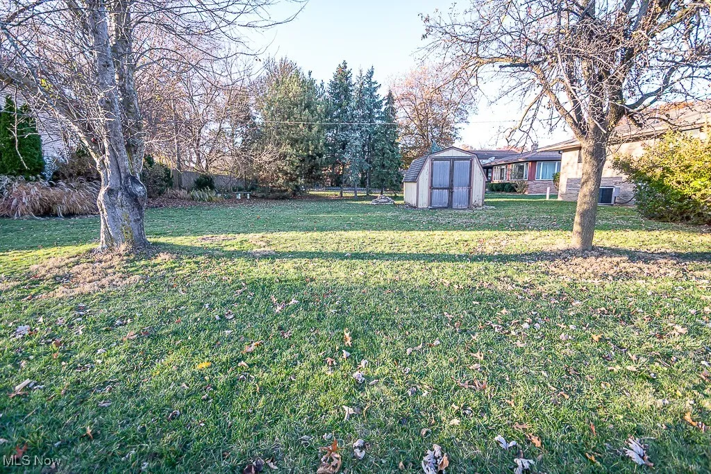 900 N Skyline Drive, Seven Hills, Ohio 44131,MLS Now Listing ID