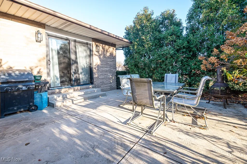 900 N Skyline Drive, Seven Hills, Ohio 44131,MLS Now Listing ID