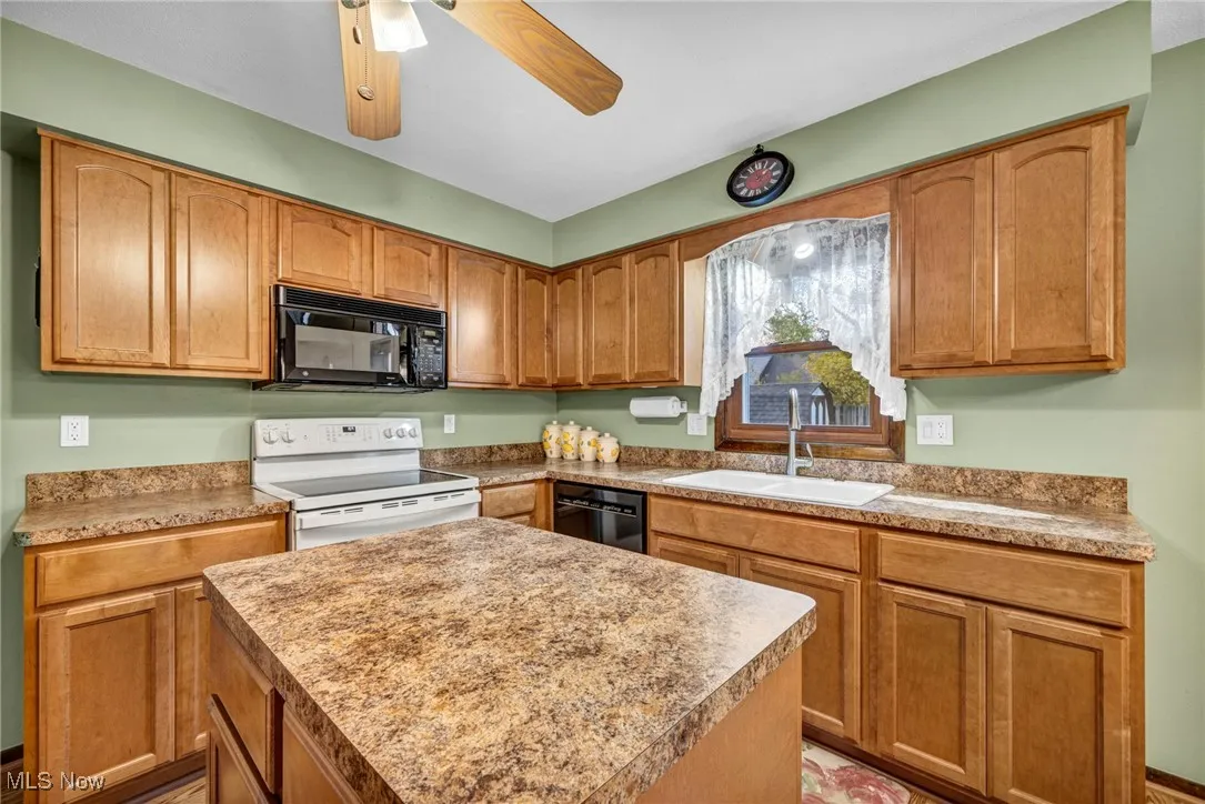 425 Loyola Drive, Elyria, Ohio 44035,MLS Now Listing ID