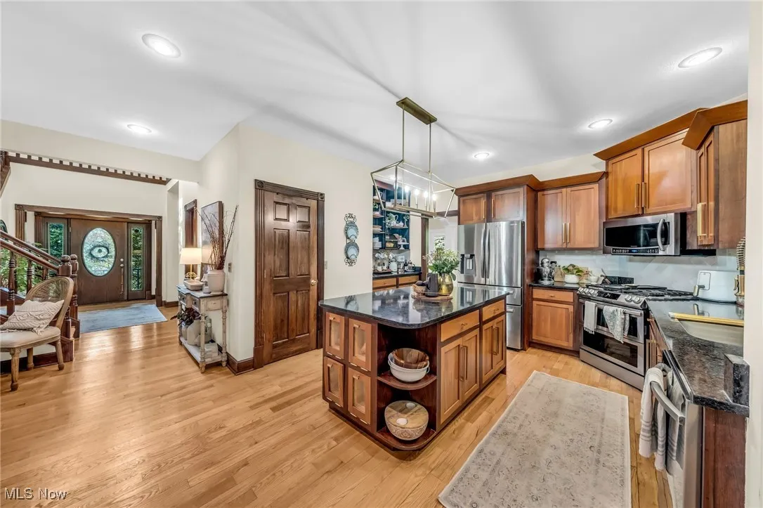 8851 Spring Valley Drive, Broadview Heights, Ohio 44147,MLS Now Listing ID