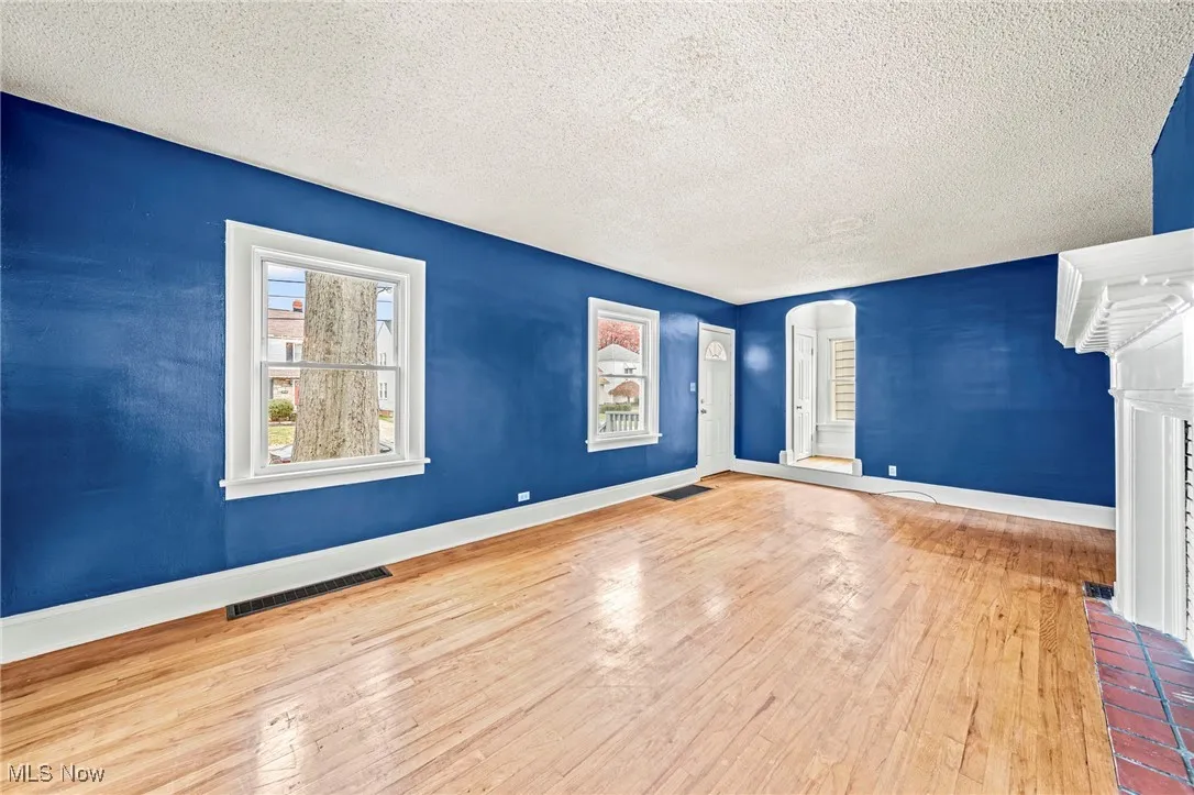 20400 Tracy Avenue, Euclid, Ohio 44123,MLS Now Listing ID