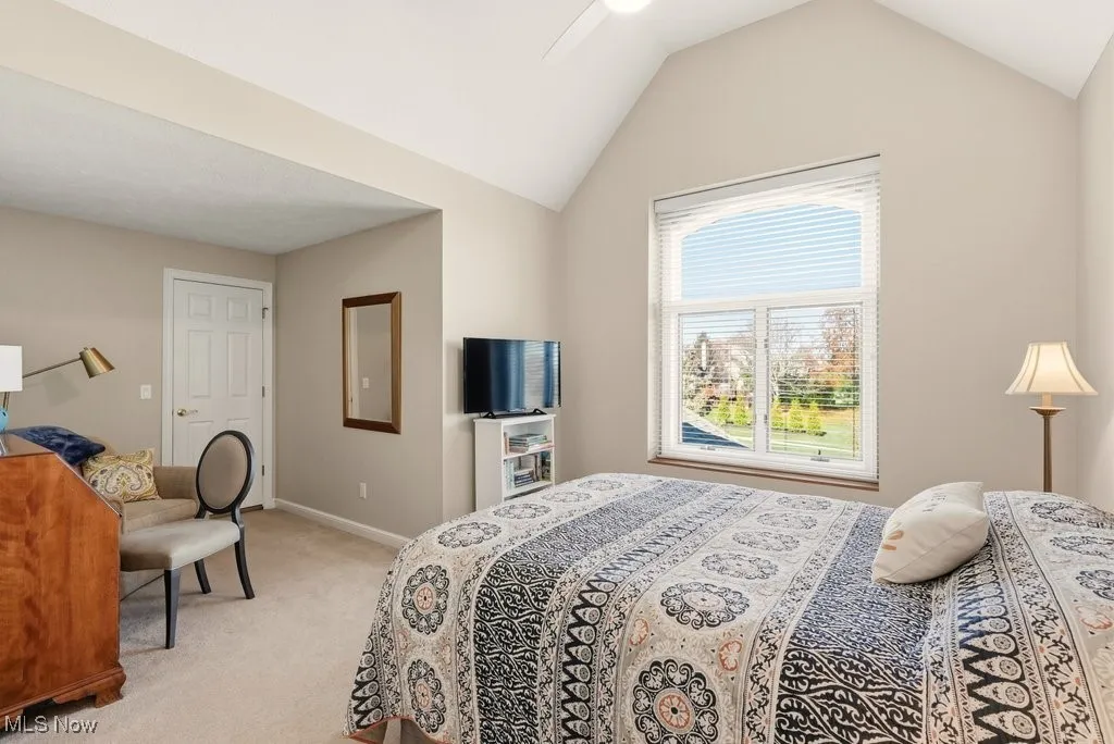 Vaulted guest suite with private bath