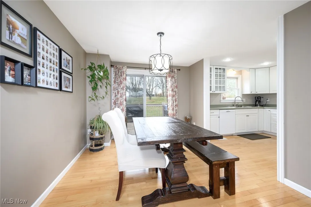 Dining area looking into the kitchen