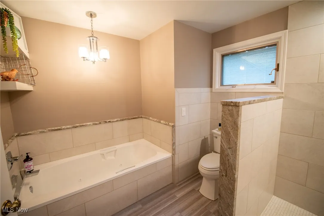 6848 Deepwood Lane, Mayfield Village, Ohio 44143,MLS Now Listing ID