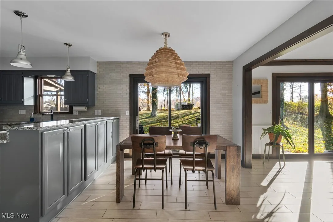 1648 Carriage House Drive, Mogadore, Ohio 44260,MLS Now Listing ID