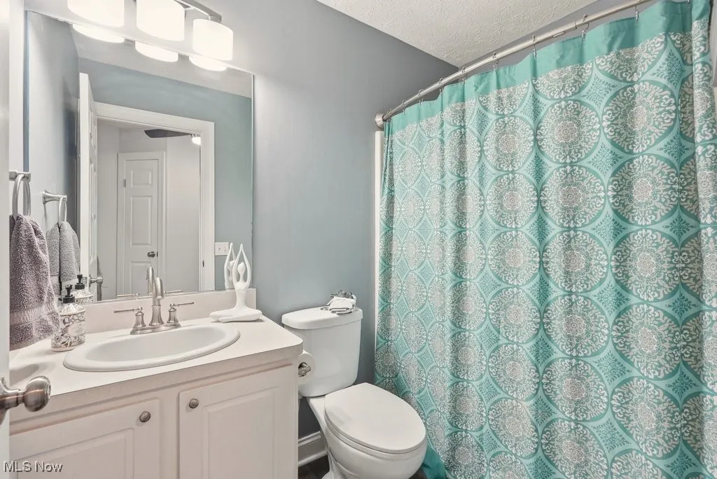 Full Bathroom on Second Floor