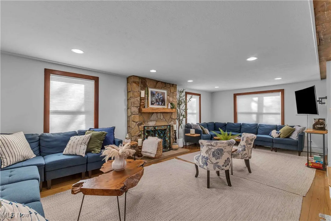 4989 N River Rd, Geneva, Ohio 44041,MLS Now Listing ID