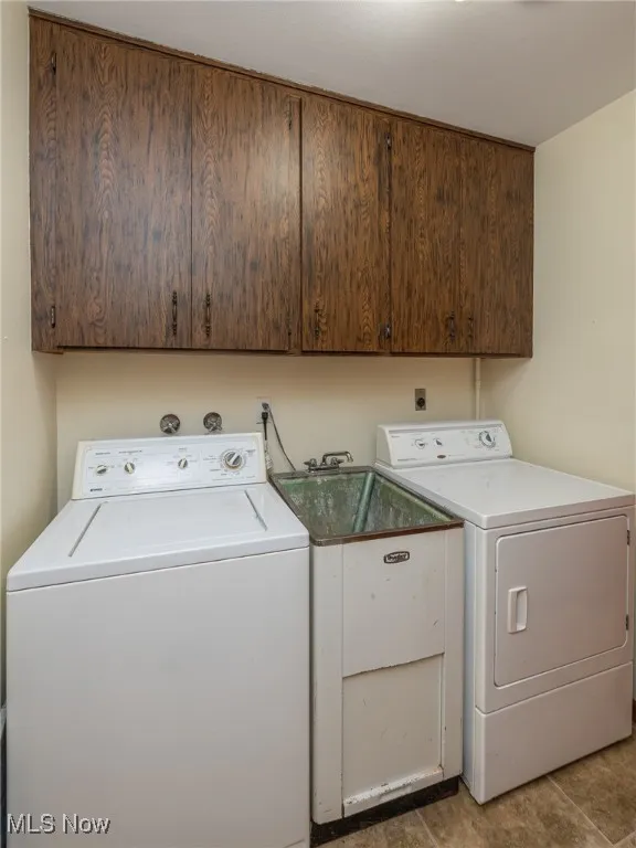 243 Edgewood Drive, Berea, Ohio 44017,MLS Now Listing ID