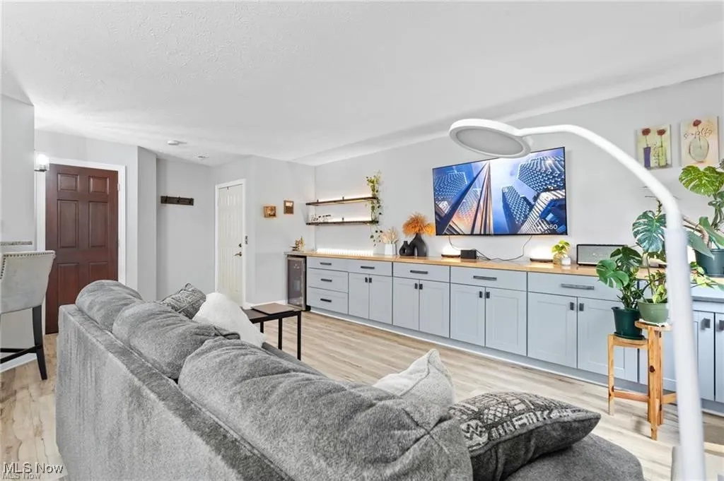 1452 Buckingham Gate Boulevard, Cuyahoga Falls, Ohio 44221,MLS Now Listing ID