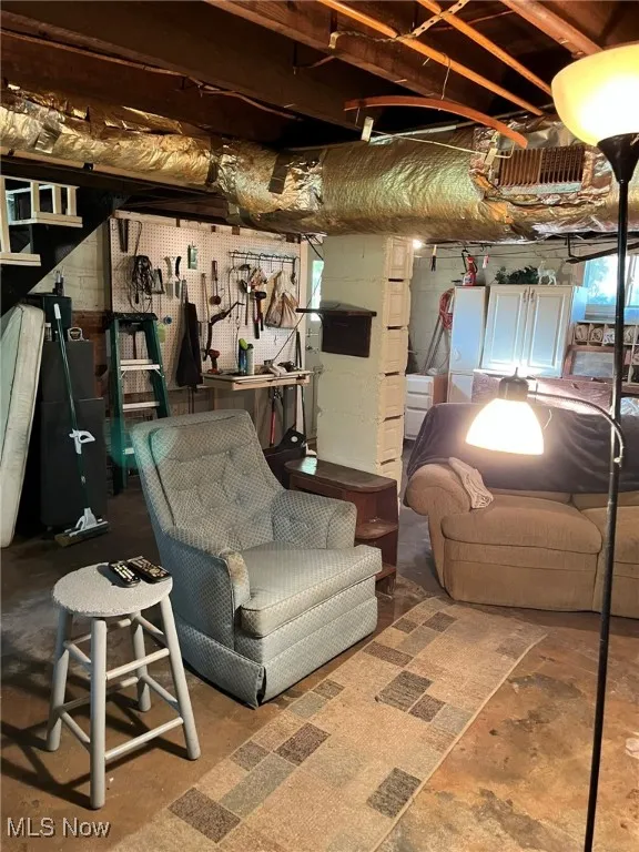 Photo taken when furnished.