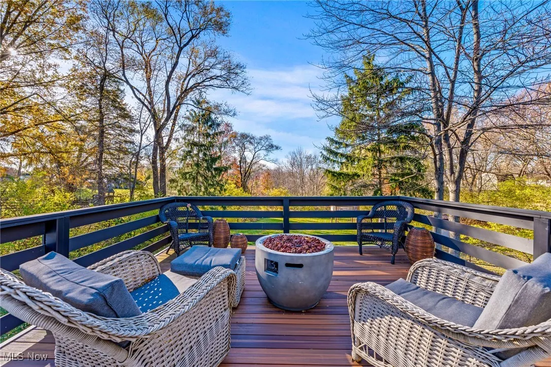 830 S Parkview Drive, Aurora, Ohio 44202,MLS Now Listing ID