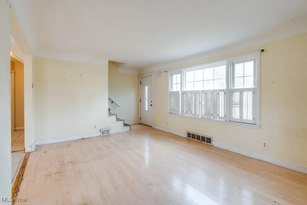 4276 Grove Avenue, Willoughby, Ohio 44094,MLS Now Listing ID