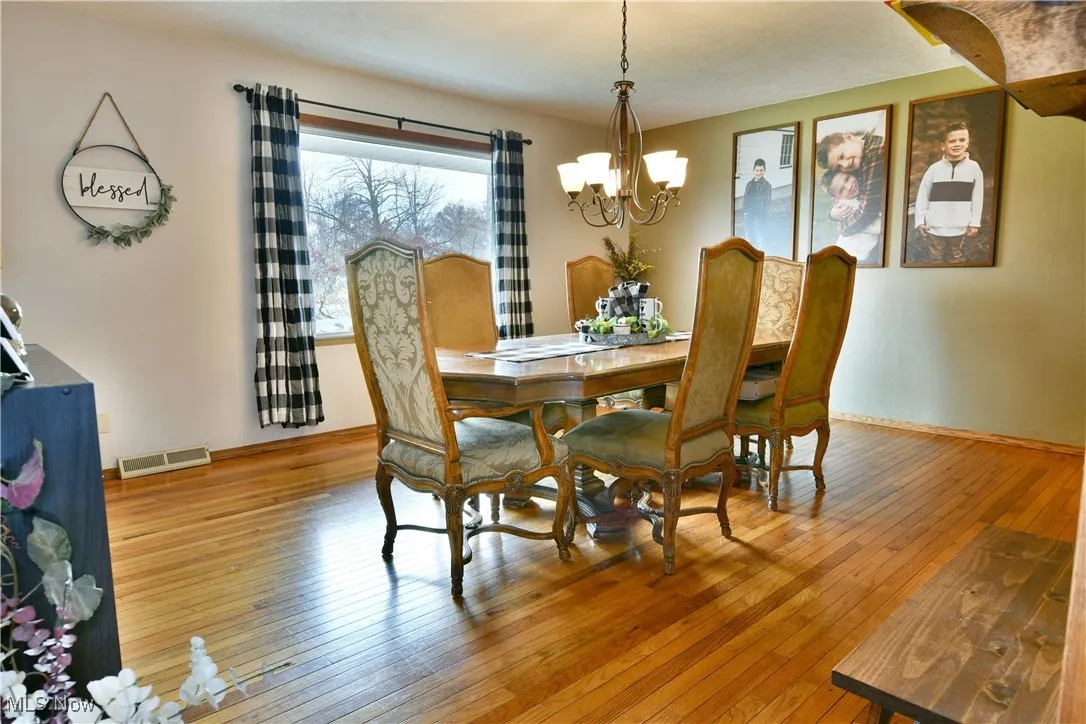 1049 Wilson Sharpsville Road, Cortland, Ohio 44410,MLS Now Listing ID