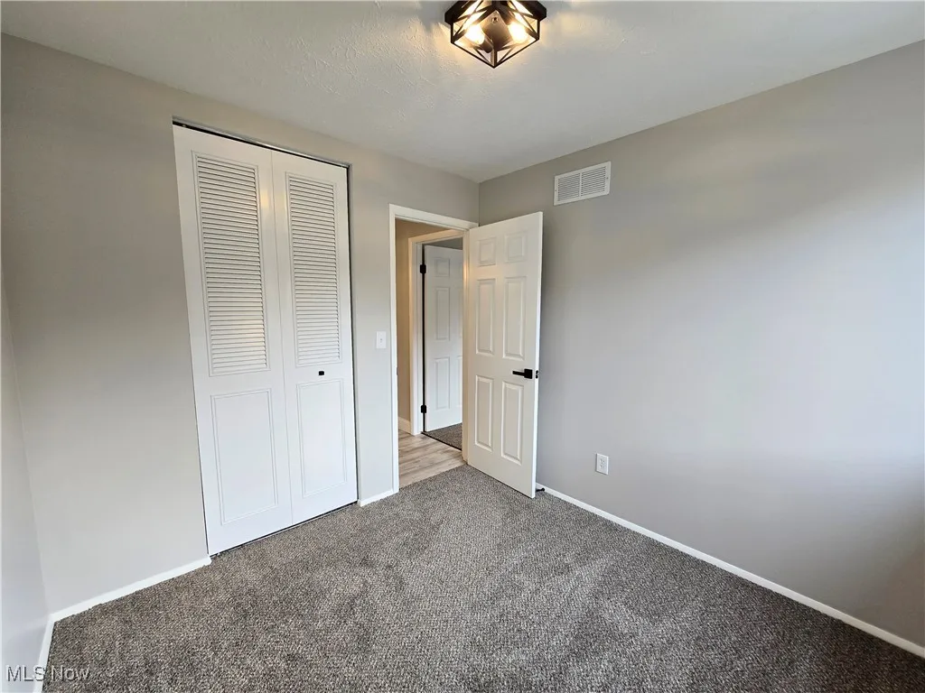 3087 Junior Pkwy, Brunswick, Ohio 44212,MLS Now Listing ID