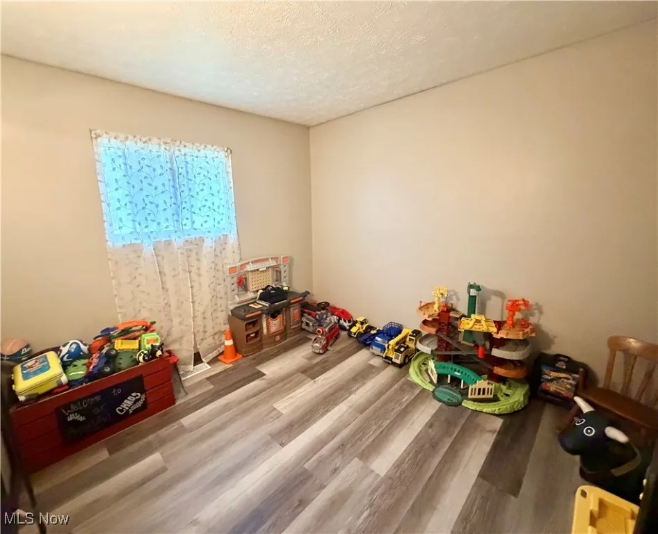 1386 Brookdale Lane, Kent, Ohio 44240,MLS Now Listing ID