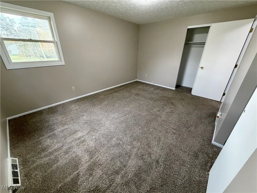 304 S Munroe Road, Tallmadge, Ohio 44278,MLS Now Listing ID