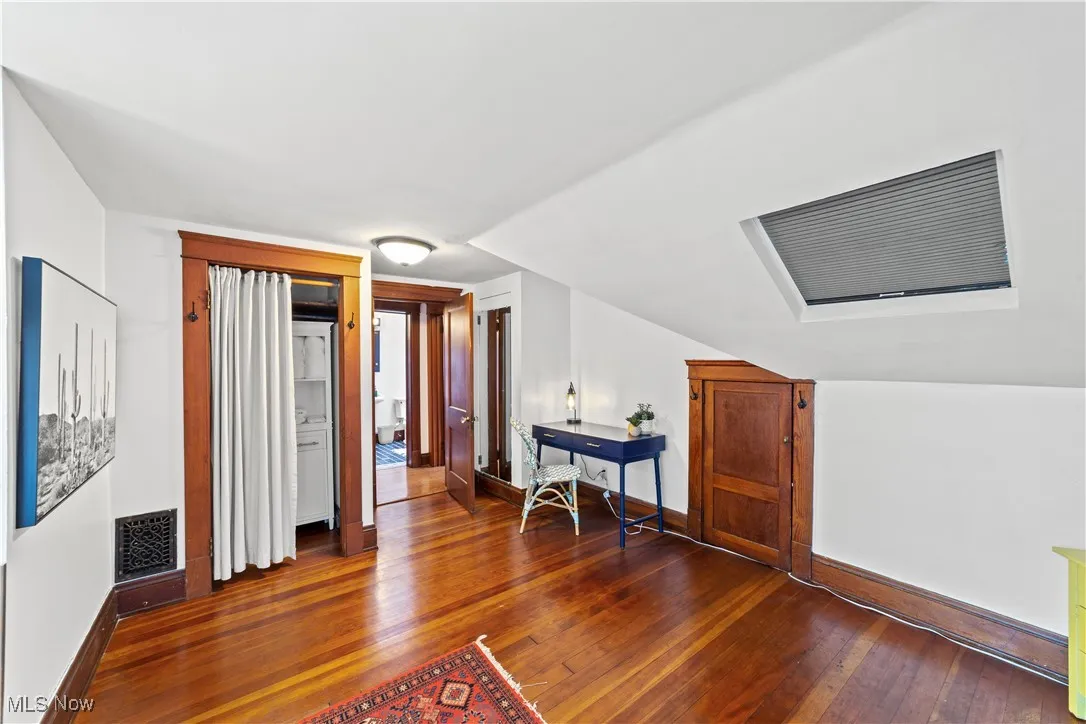 19 4th, Berea, Ohio 44017,MLS Now Listing ID