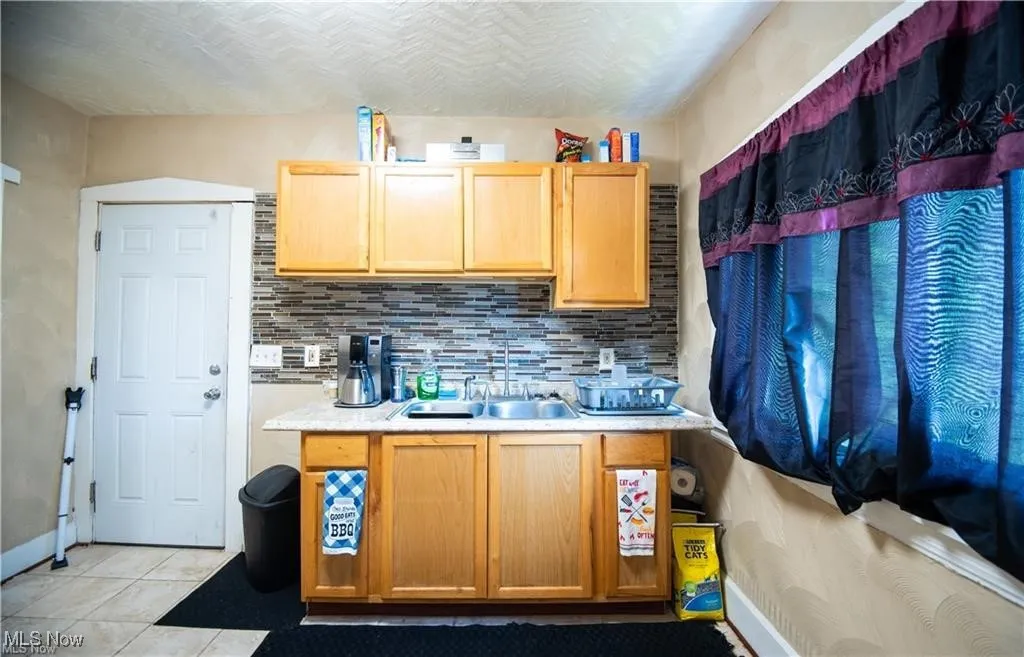 873-875 E 141st Street, Cleveland, Ohio 44110,MLS Now Listing ID