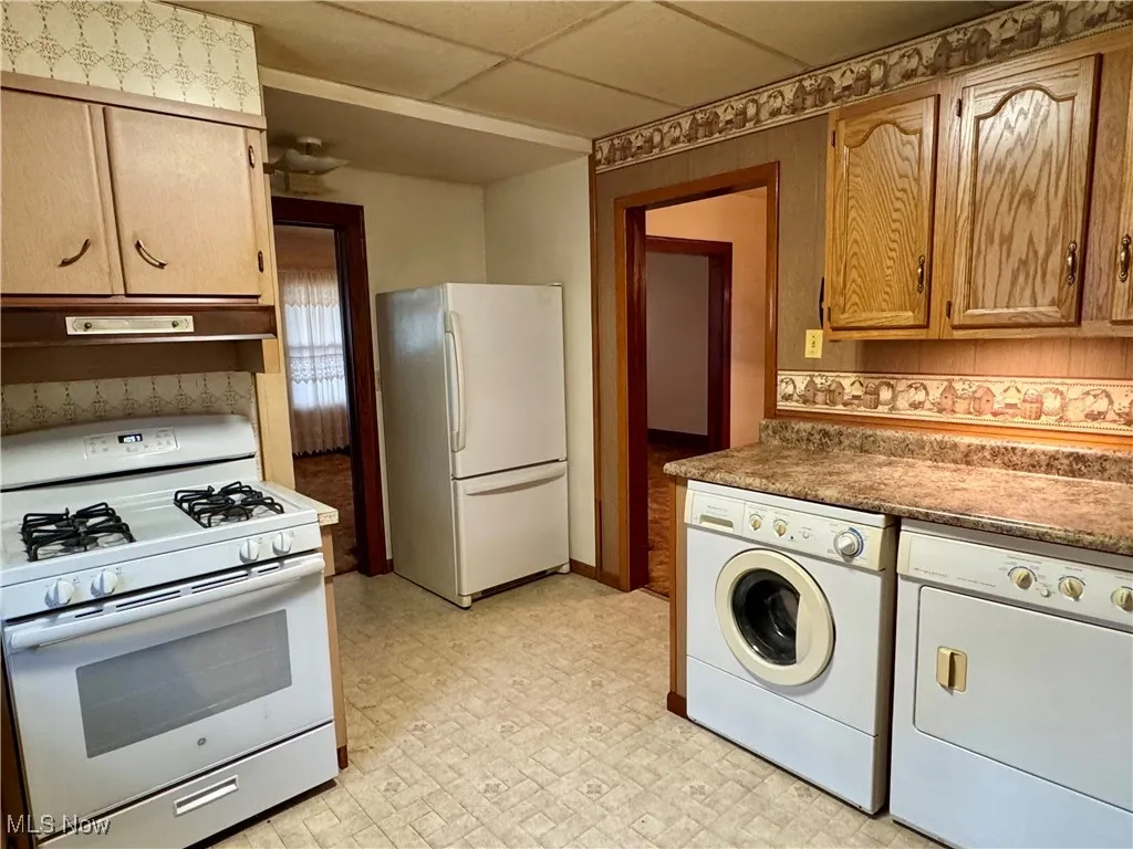 209 W Main Street, Dalton, Ohio 44618,MLS Now Listing ID