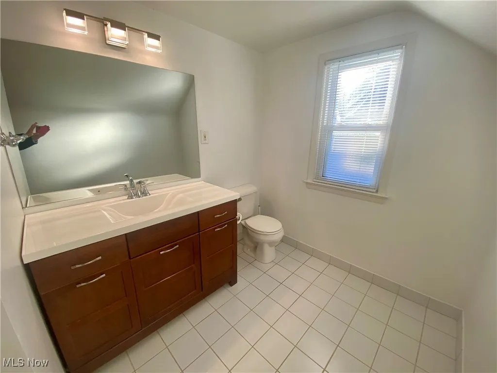 24217 Woodway Road, Beachwood, Ohio 44122,MLS Now Listing ID