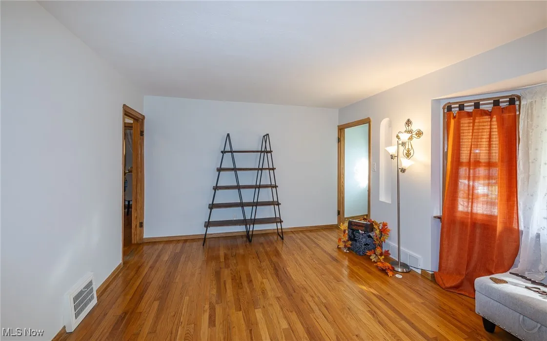 5032 E 110th Street, Garfield Heights, Ohio 44125,MLS Now Listing ID