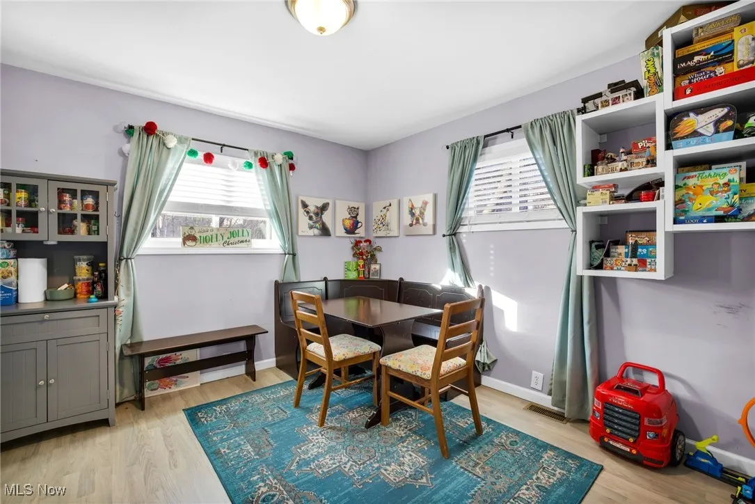 986 Shannon Avenue, Barberton, Ohio 44203,MLS Now Listing ID