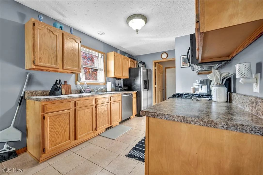 1393 Waters Edge Drive, Akron, Ohio 44313,MLS Now Listing ID