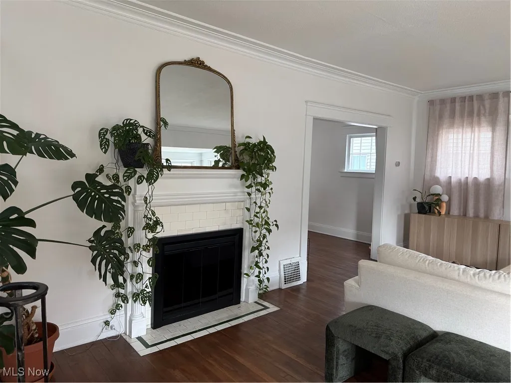 1320 W 108th Street, Cleveland, Ohio 44102,MLS Now Listing ID