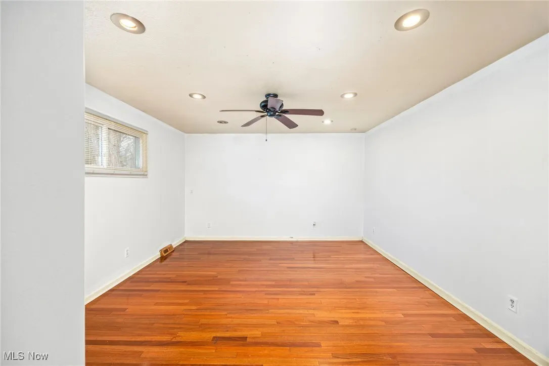 Spare room with light wood-style flooring, recessed lighting, and ceiling fan