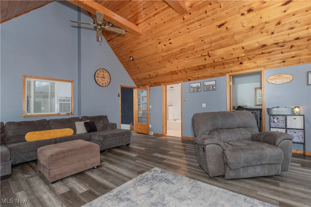 Airy bright living space, could make a great suite with full bathroom and laundry attached.