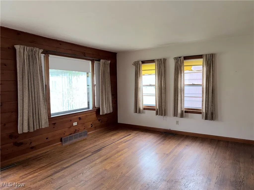 1651 W 3rd Street, Ashtabula, Ohio 44004,MLS Now Listing ID