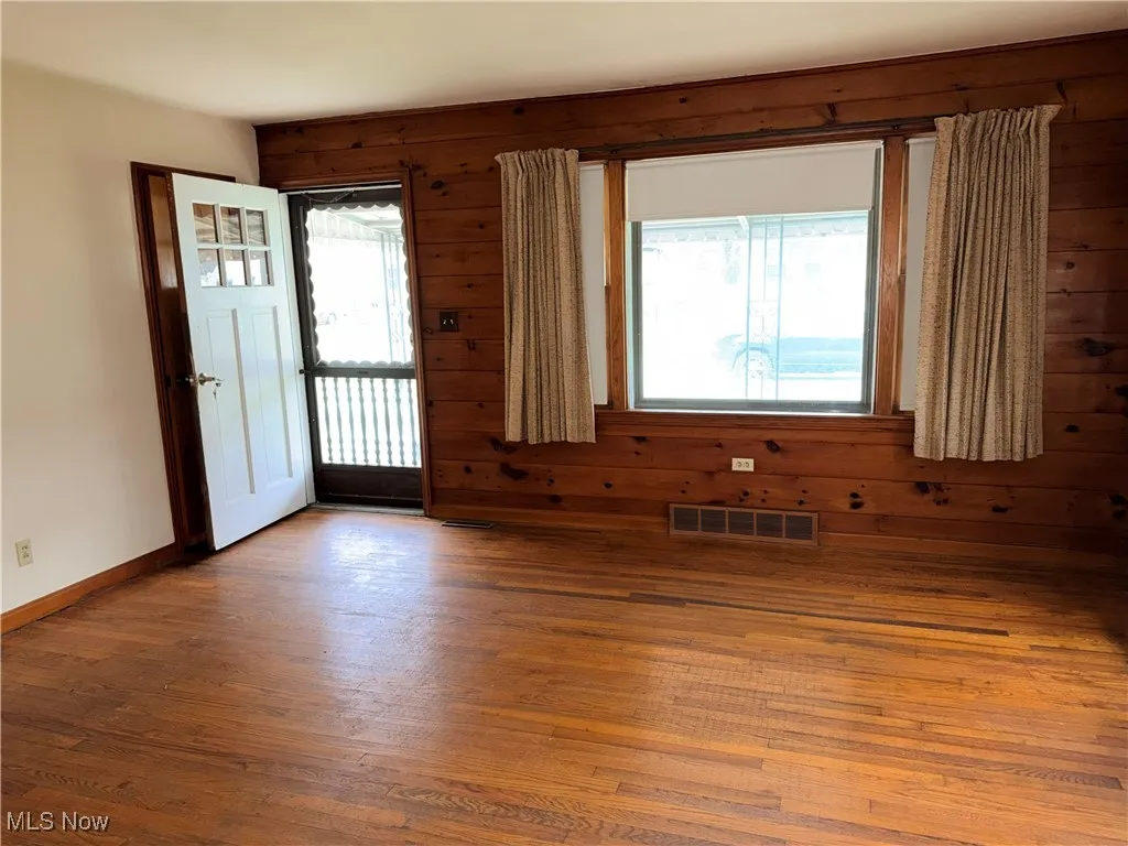 1651 W 3rd Street, Ashtabula, Ohio 44004,MLS Now Listing ID