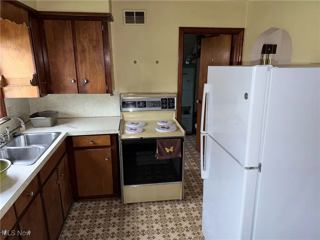 1651 W 3rd Street, Ashtabula, Ohio 44004,MLS Now Listing ID