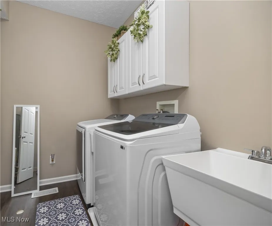 206 Stoney Brook Drive, Elyria, Ohio 44035,MLS Now Listing ID