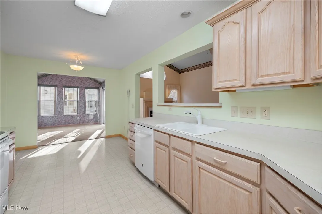 30621 Iris Court, North Olmsted, Ohio 44070,MLS Now Listing ID