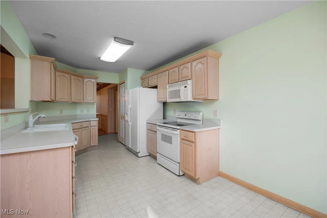 30621 Iris Court, North Olmsted, Ohio 44070,MLS Now Listing ID